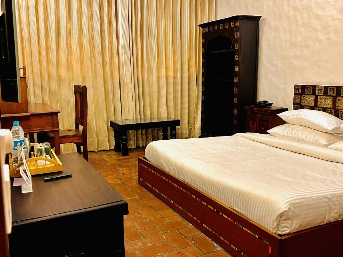 The Kaptain'S Retreat Chandīgarh Εξωτερικό φωτογραφία