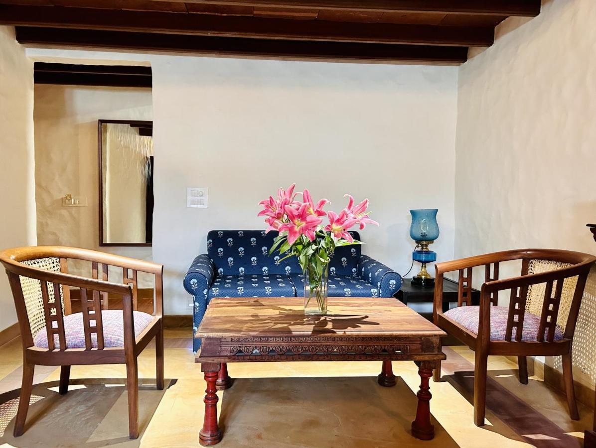 The Kaptain'S Retreat Chandīgarh Εξωτερικό φωτογραφία